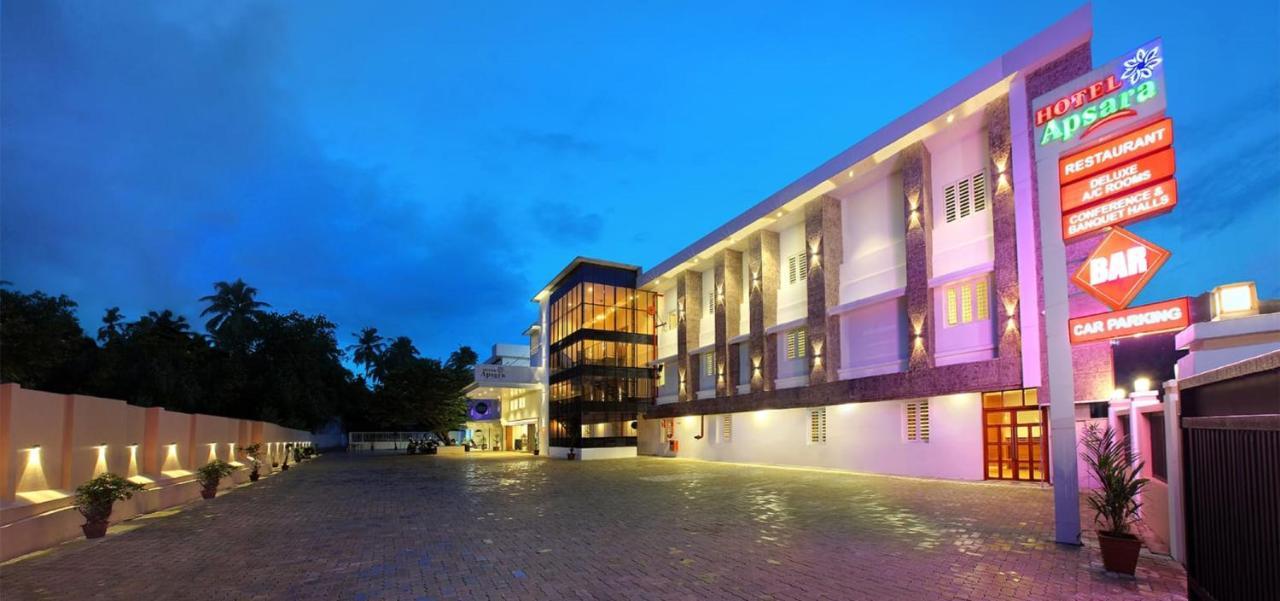 Hotel Apsara Shoranur Екстериор снимка
